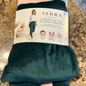 Serra Ladies Ultra Plush Lucious warm Velour Legging in Deep Green for Holidays!